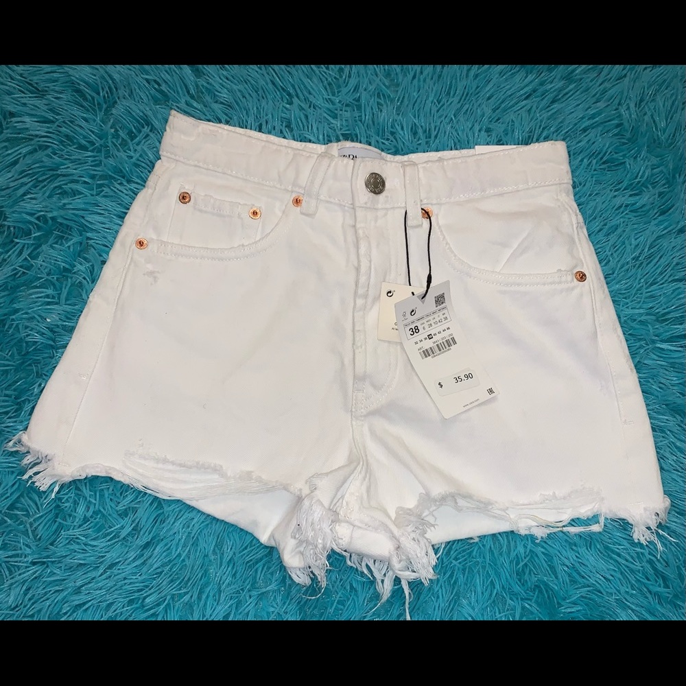 High rise frayed denim shorts